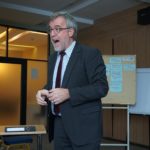 The participants get to know the most important basic elements of project management. This includes practical methods, instruments and guide elements from the toolbox of the project manager or project manager.
